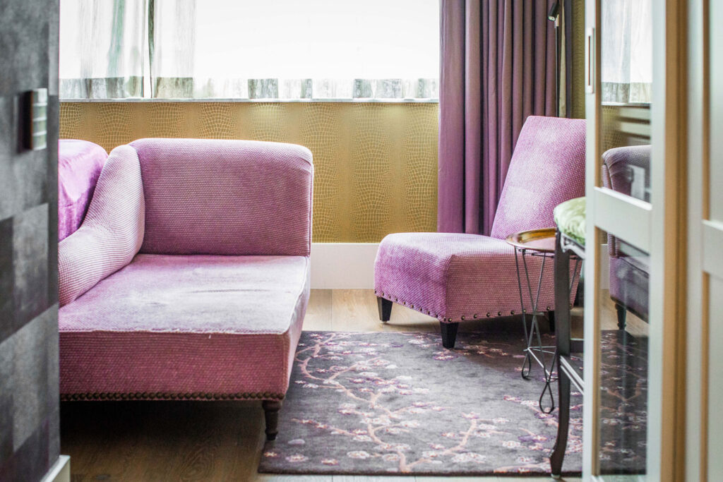 seating group at Boutique Garden hotel room