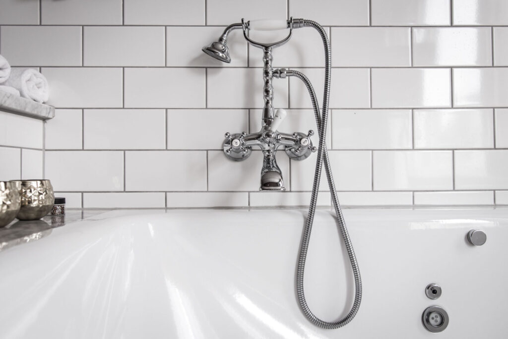 Bathtub in boutique Romantik hotel room at Varbergs Stadshotell