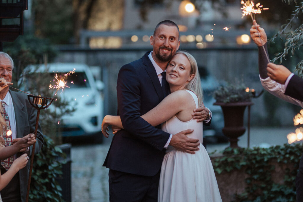 Emma och Niclas bröllop i Stenhuset
