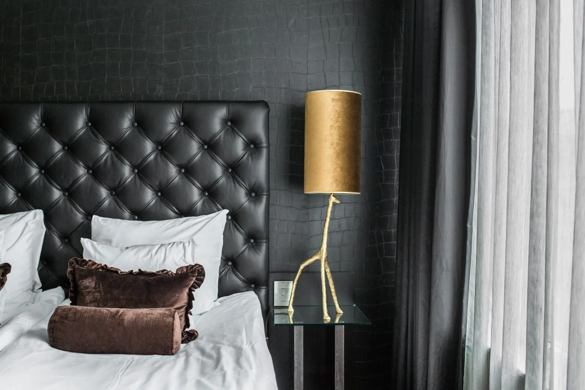 Boutique svit i svart och guld