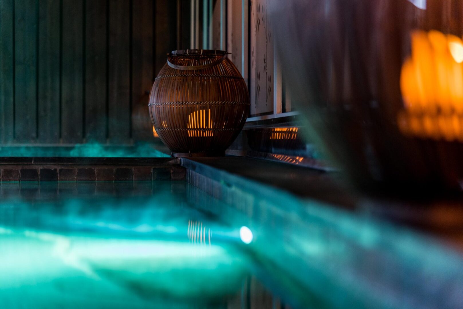 Varma källorna på kvällen