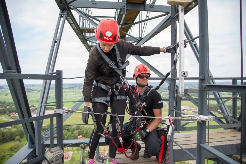 Klättring på världsarvet Grimeton Radiostation