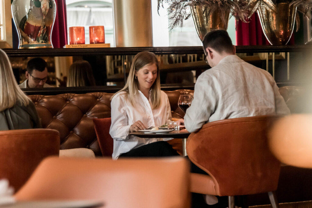 Boka bord och njut av god mat på Varbergs Stadshotell & Asia Spa