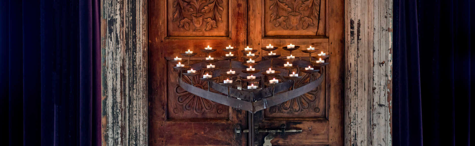 Tända ljus i Tempelrummet på Asia Spa